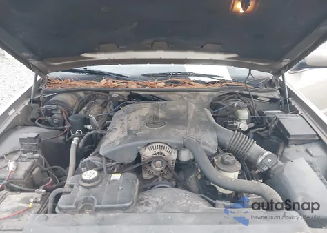 2001 Mercury Grand Marquis Ls z USA, uszkodzony, nr VIN 2MEFM75W71X671848